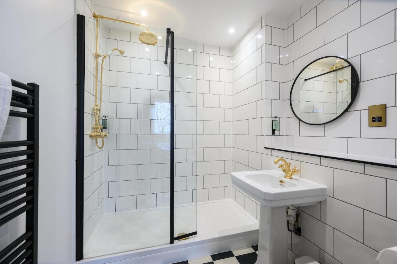 Spacious City Centre Family Room Единбург Екстериор снимка
