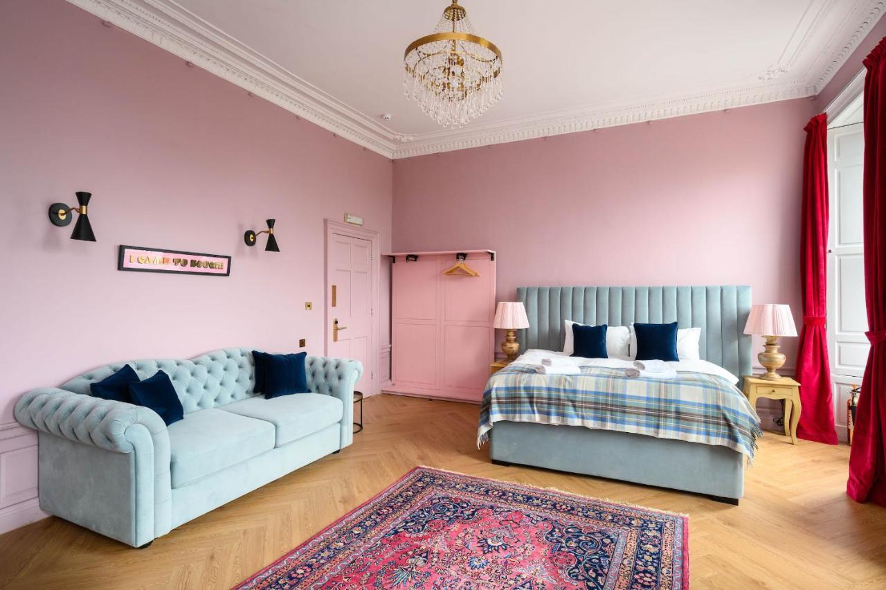 Spacious City Centre Family Room Единбург Екстериор снимка